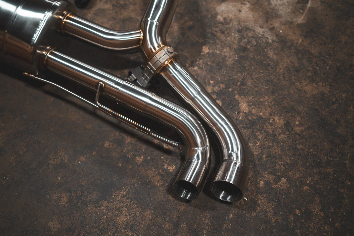 BMW Alpina XB7 / X7 M50i Valved Sport Exhaust System